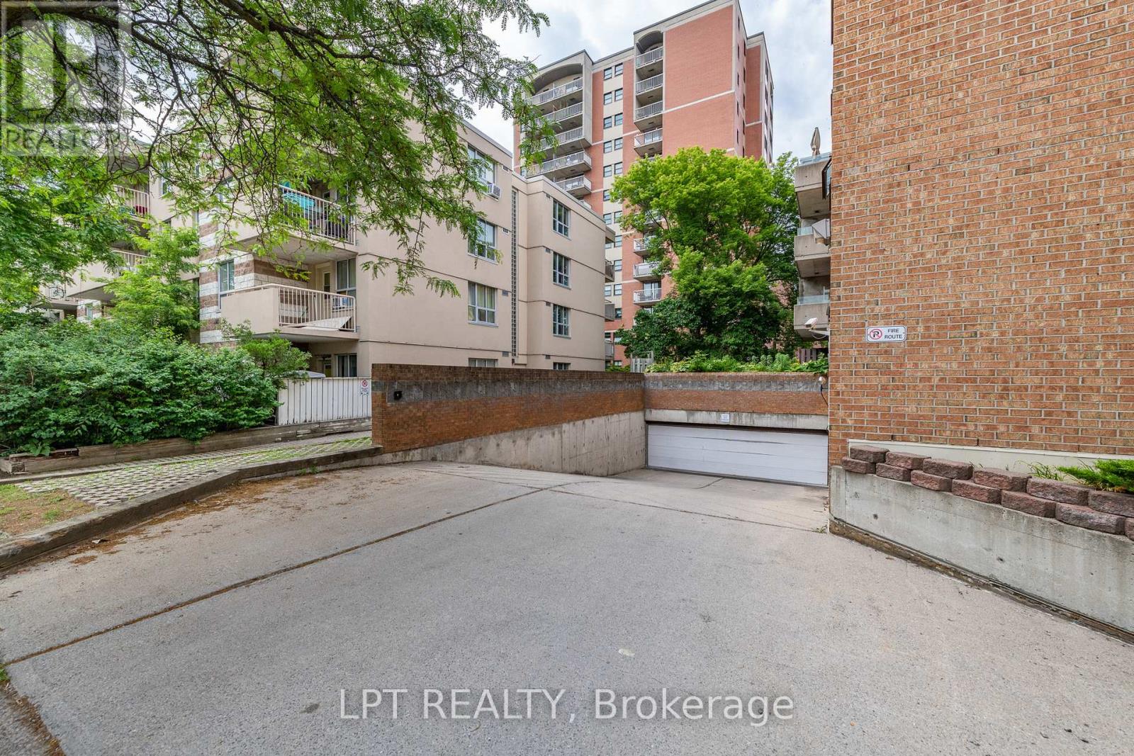 #206 - 1177 Belanger Avenue, Ottawa, Ontario K1H 8N7 - Photo 6 - X12918384
