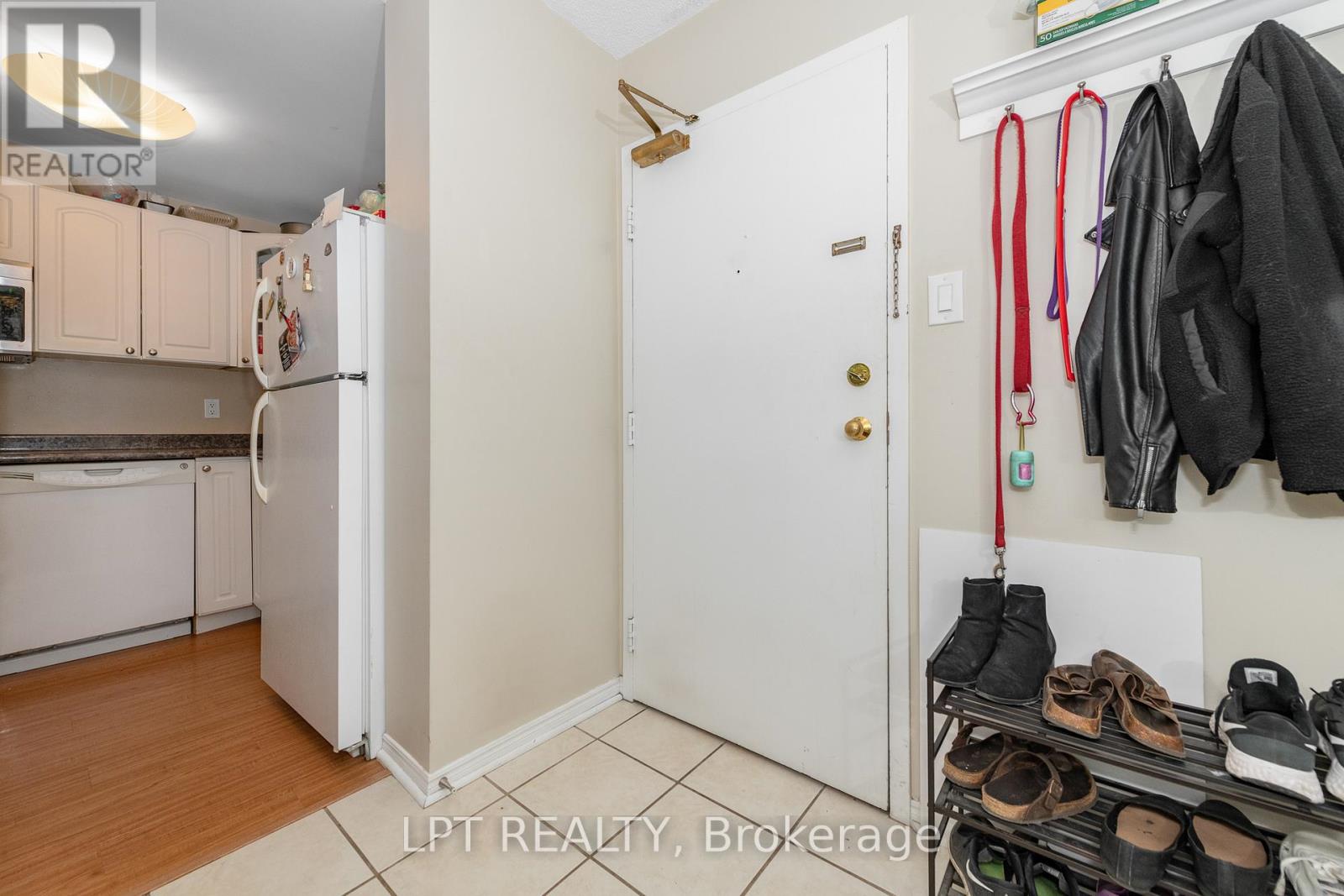 #206 - 1177 Belanger Avenue, Ottawa, Ontario K1H 8N7 - Photo 9 - X12918384