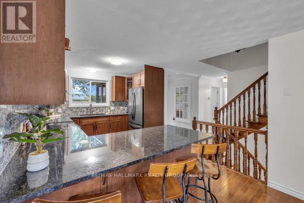 2656 Canaan Road, Ottawa, Ontario  K0A 3E0 - Photo 8 - X12918460