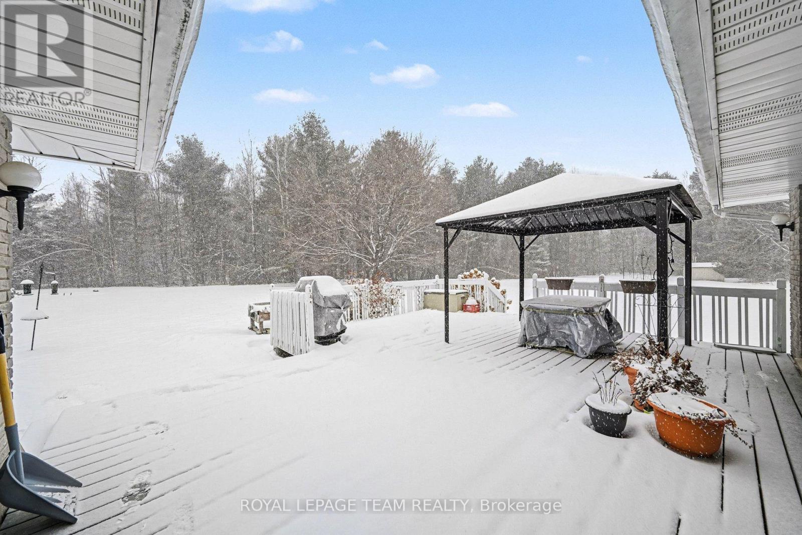 10458 Loughlin Ridge Road, North Dundas, Ontario  K0E 1S0 - Photo 29 - X12918474