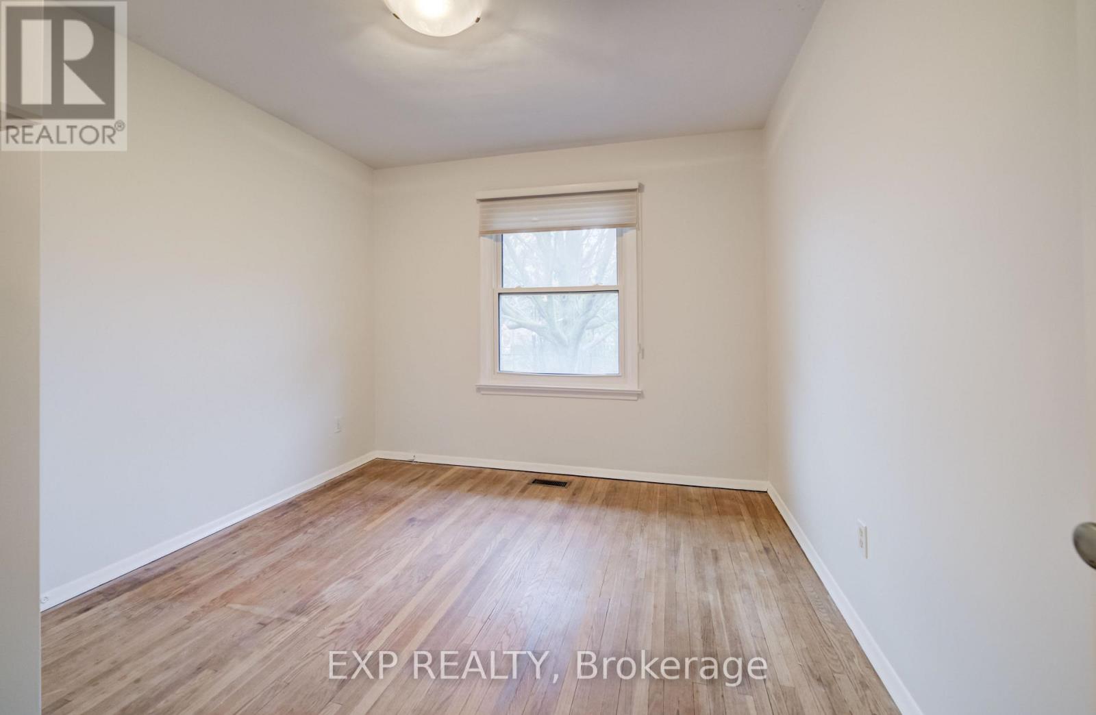 542 Trudale Court, Oakville, Ontario  L6L 4H1 - Photo 16 - W12918300