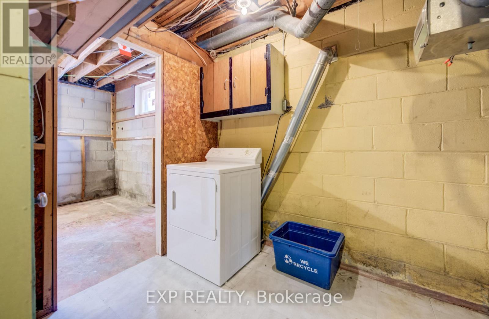 542 Trudale Court, Oakville, Ontario  L6L 4H1 - Photo 24 - W12918300