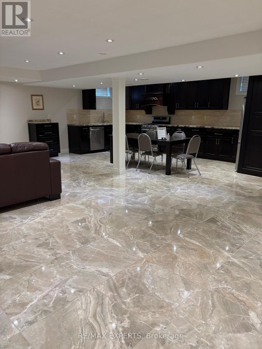 Bsmt - 220 Twin Hills Crescent, Vaughan, Ontario  L4H 0H2 - Photo 12 - N12879660