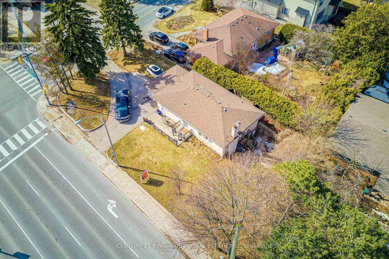 256 Church Street, Markham, Ontario  L3P 2M7 - Photo 2 - N12913154