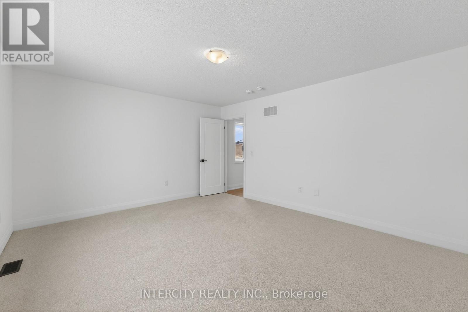 28 Legacy Circle, Wasaga Beach, Ontario  L9Z 0M5 - Photo 33 - S12916980