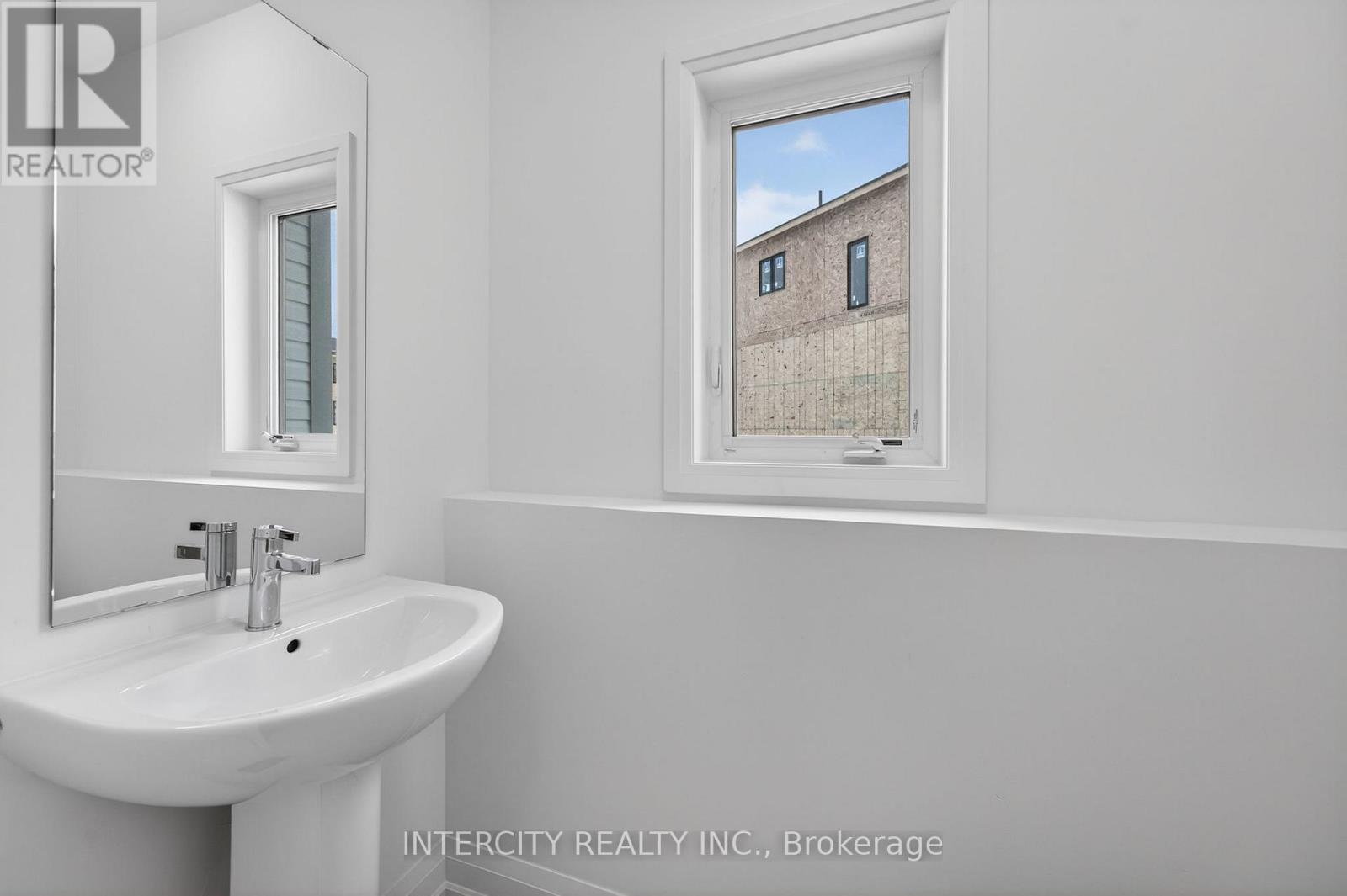 28 Legacy Circle, Wasaga Beach, Ontario  L9Z 0M5 - Photo 28 - S12916980