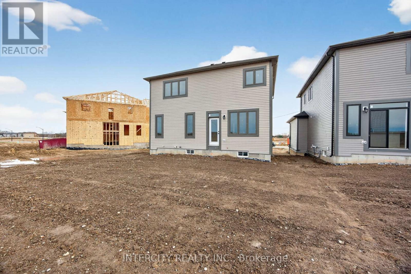 28 Legacy Circle, Wasaga Beach, Ontario  L9Z 0M5 - Photo 48 - S12916980