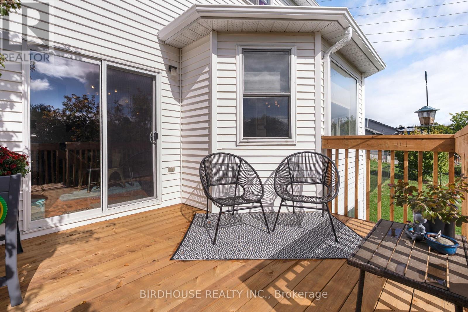 56 Champlain Boulevard, Kawartha Lakes, Ontario  K9V 4R1 - Photo 32 - X12679544