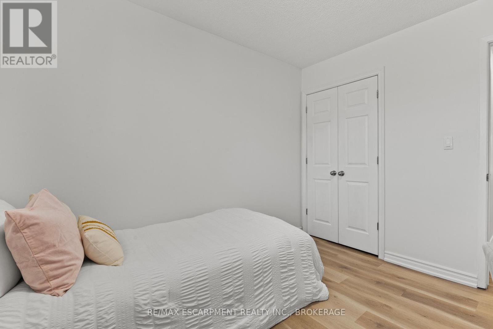 121 Rockwood Avenue, St. Catharines, Ontario  L2P 3S1 - Photo 23 - X12918158