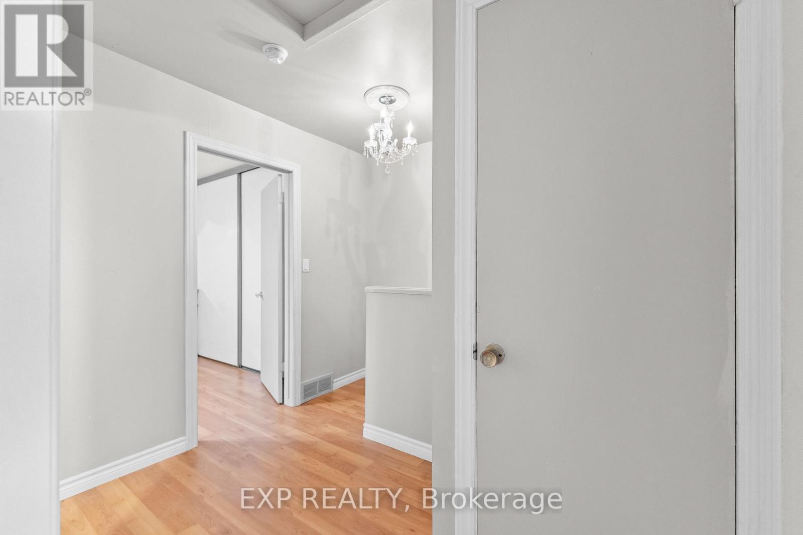 19 - 4215 Meadowvale Drive, Niagara Falls, Ontario  L2E 5W8 - Photo 22 - X12918368