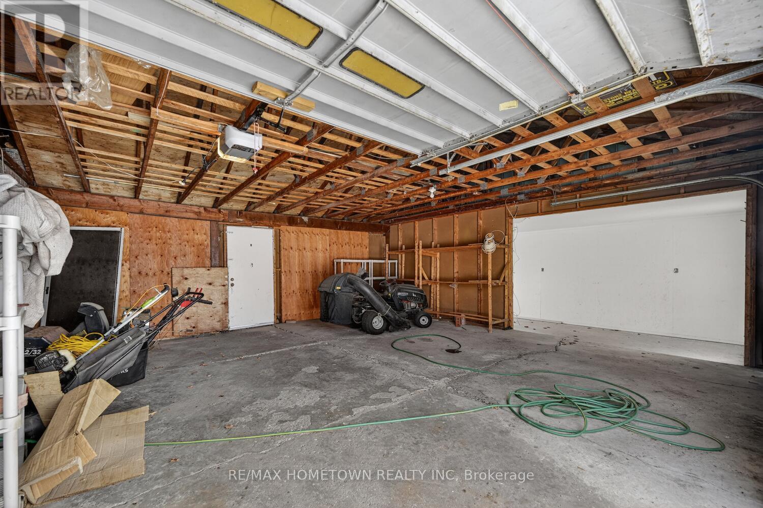 1327 1000 Islands Parkway, Front Of Yonge, Ontario  K0E 1R0 - Photo 29 - X12918488