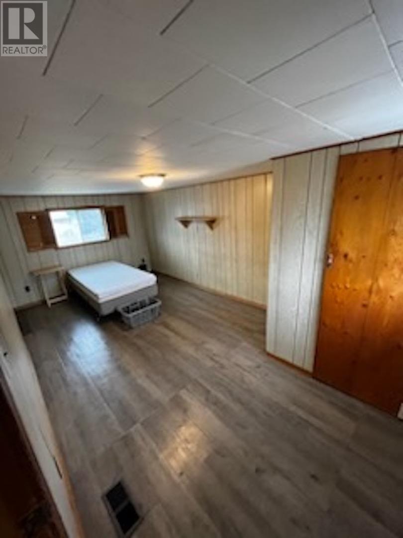 153 Third Ave, Hornepayne, Ontario  P0M 1Z0 - Photo 7 - SM260476