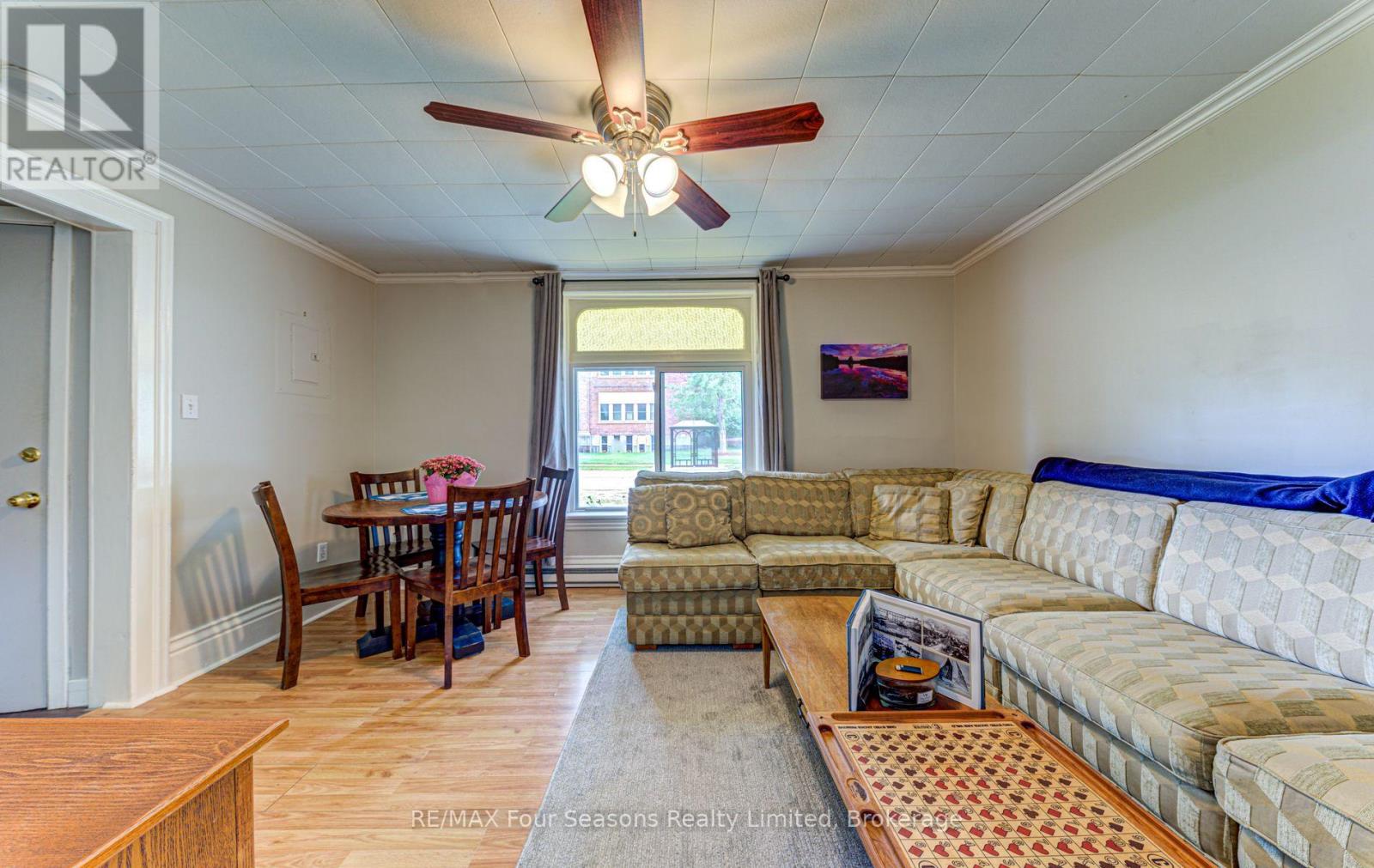 393 Second Street, Collingwood, Ontario  L9Y 1G9 - Photo 33 - S12918202