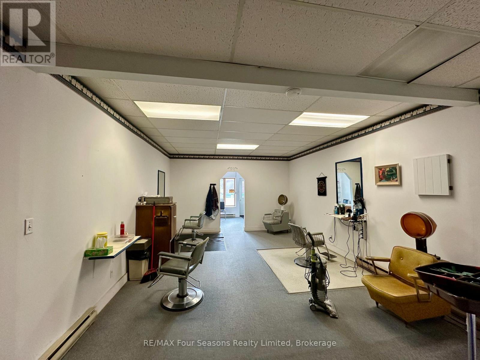 C2 - 206 Perry Street, Clearview (Stayner), Ontario  L0M 1S0 - Photo 6 - S12918254