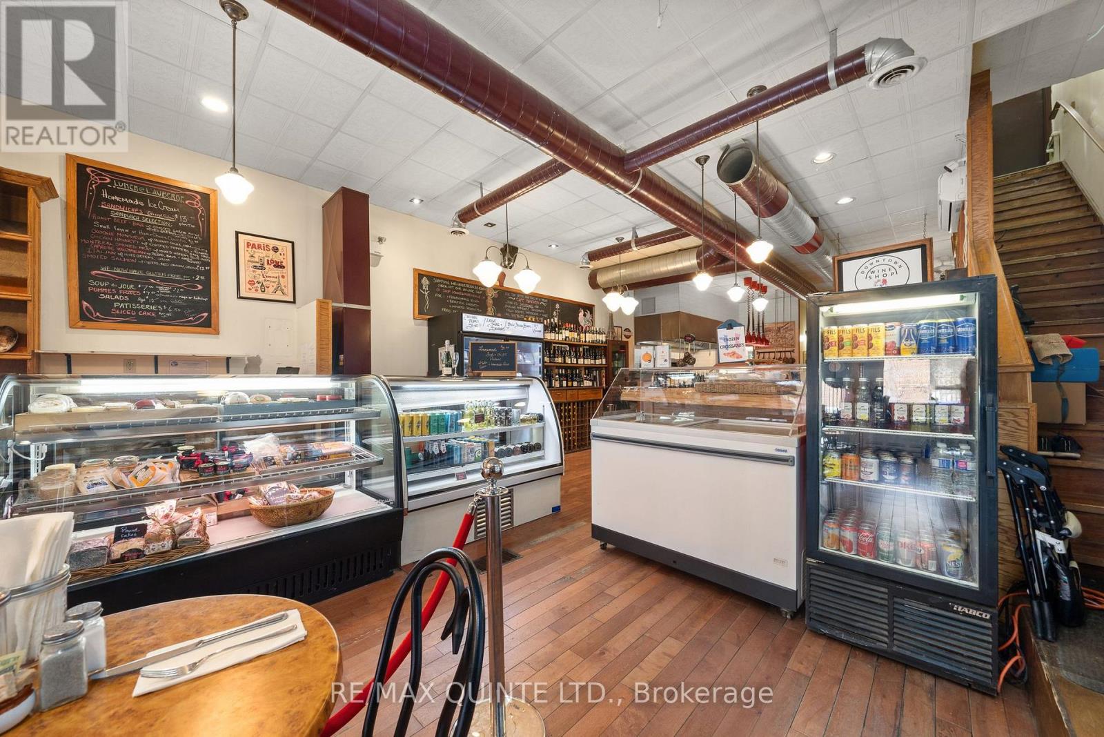 304 Front Street, Belleville, Ontario  K8N 2Z8 - Photo 12 - X12918168