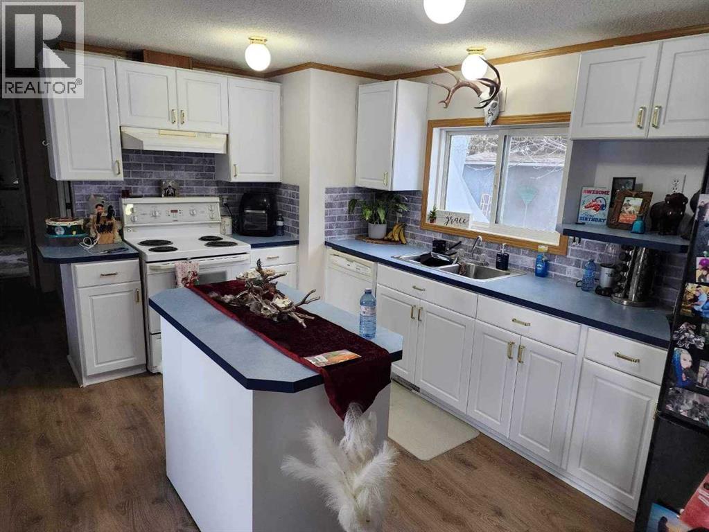 12, 6405 54 Street, Ponoka, Alberta  T4J 1M5 - Photo 6 - A2287141