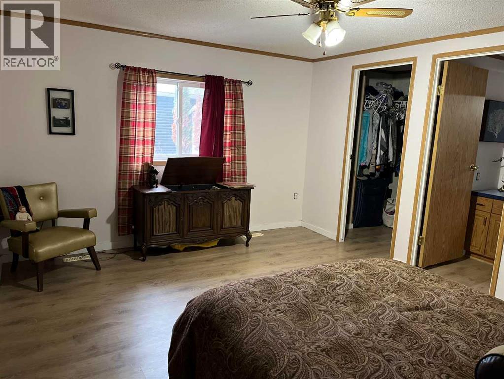 12, 6405 54 Street, Ponoka, Alberta  T4J 1M5 - Photo 8 - A2287141