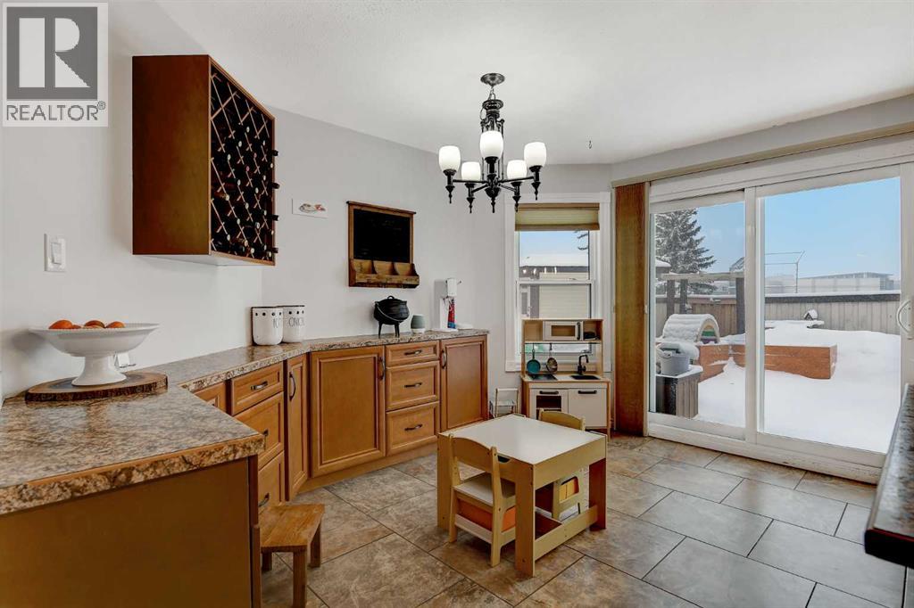 7818 Mission Heights Drive, Grande Prairie, Alberta  T8W 1Y2 - Photo 8 - A2295491