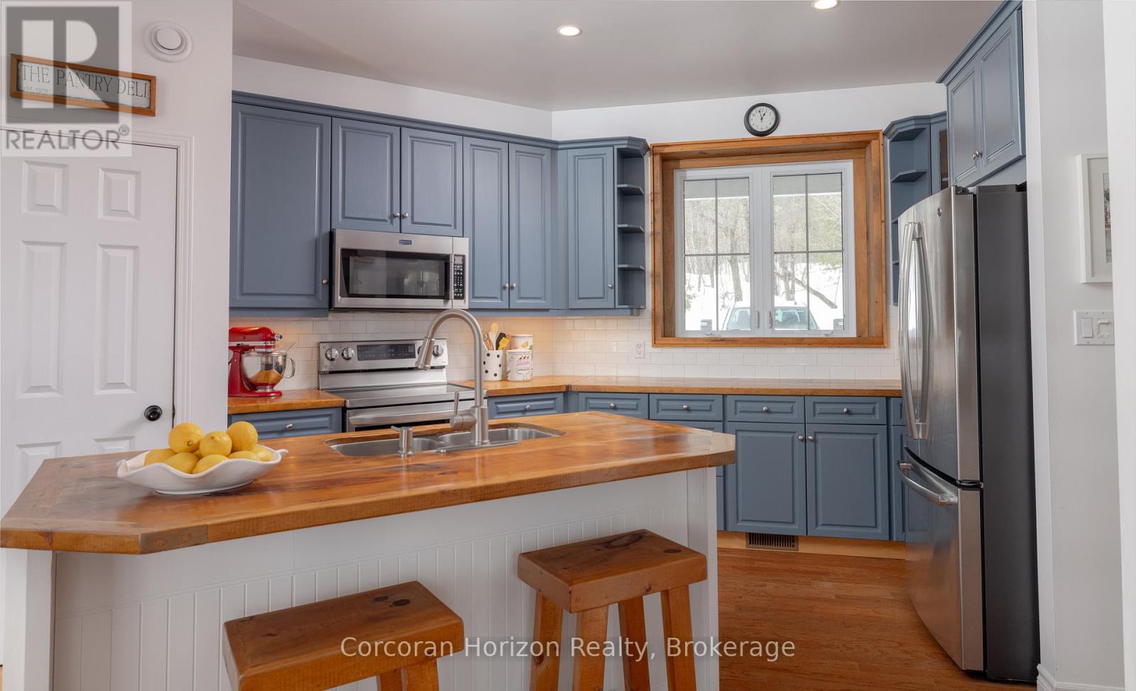 15 Lyndsey Lane, Mckellar, Ontario  P2A 0B5 - Photo 10 - X12918268