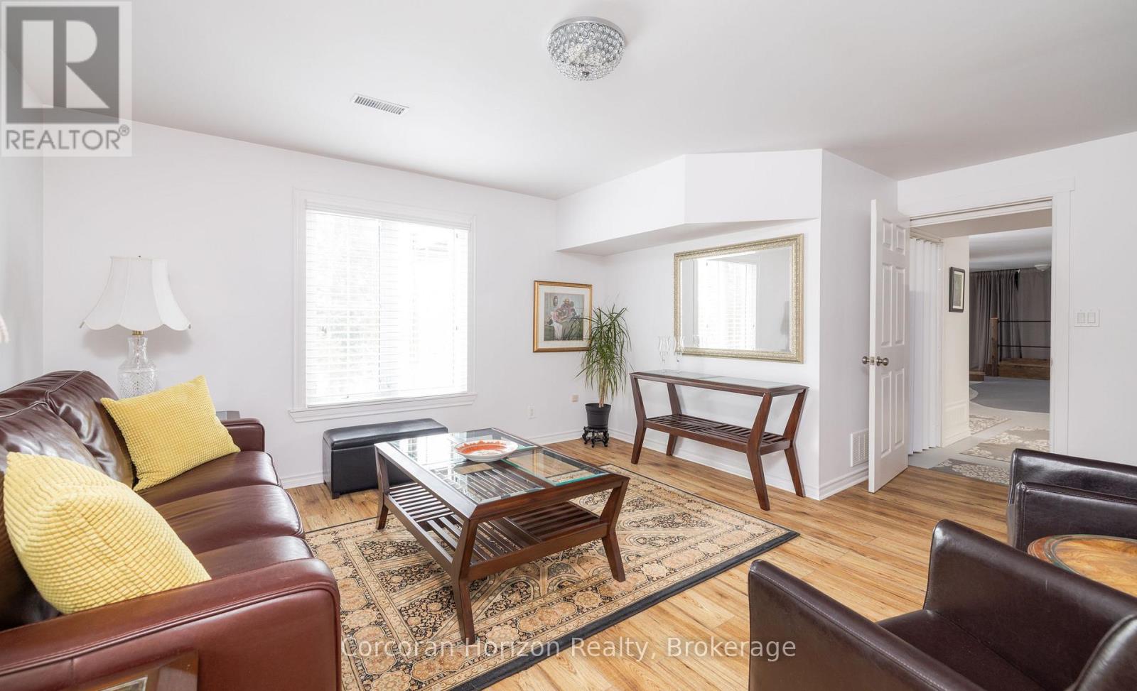 15 Lyndsey Lane, Mckellar, Ontario  P2A 0B5 - Photo 32 - X12918268