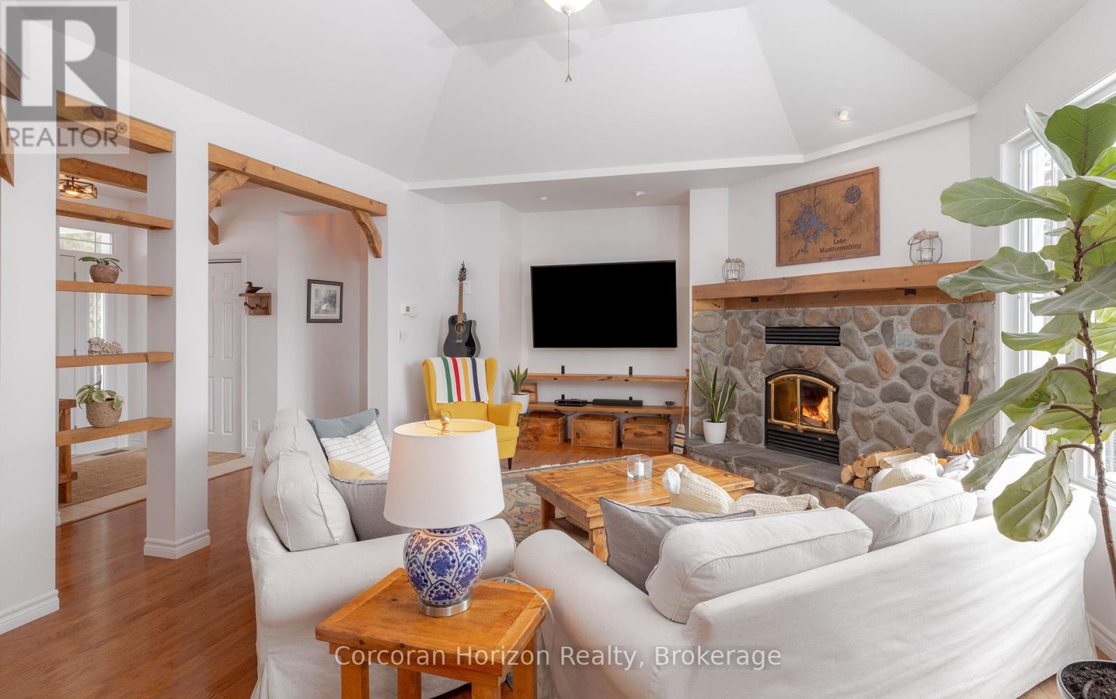 15 Lyndsey Lane, Mckellar, Ontario  P2A 0B5 - Photo 6 - X12918268