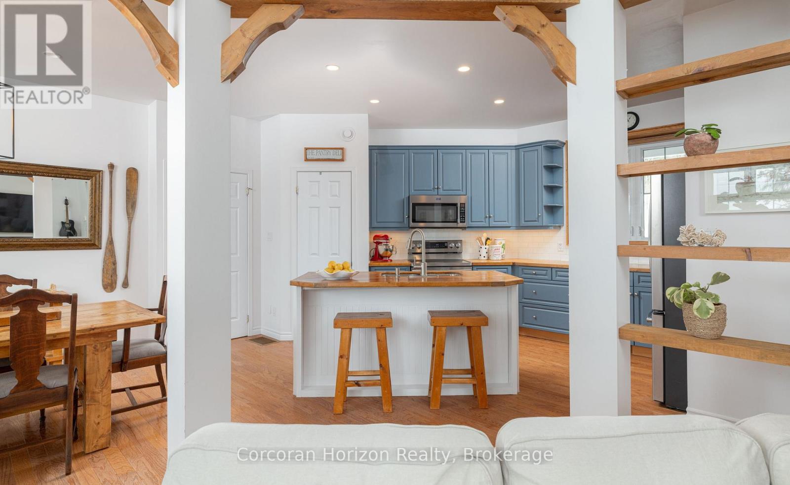 15 Lyndsey Lane, Mckellar, Ontario  P2A 0B5 - Photo 8 - X12918268