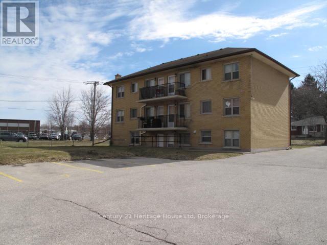 Apt #5 - 126 Waverley Drive, Guelph, Ontario  N1E 1G8 - Photo 2 - X12918418