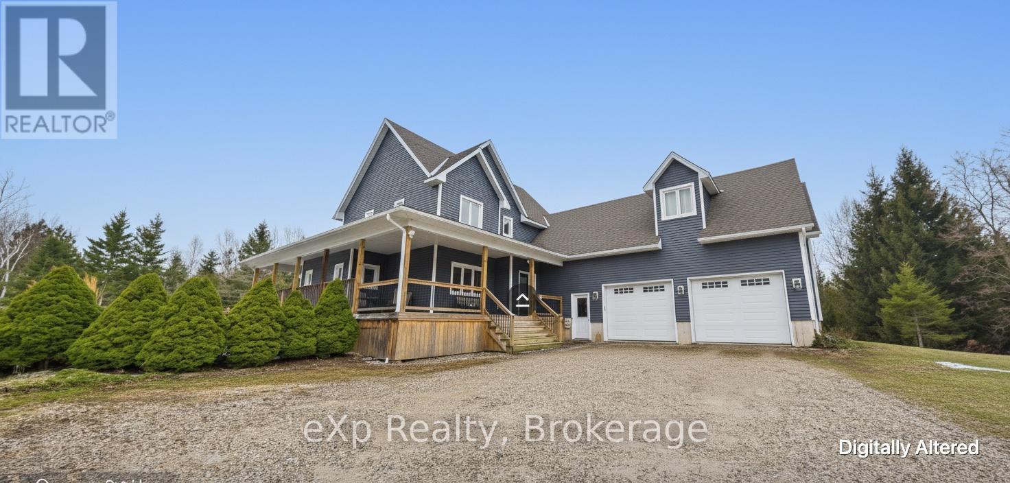 561 Louisa Street, Saugeen Shores, Ontario  N0H 2L0 - Photo 2 - X12918516