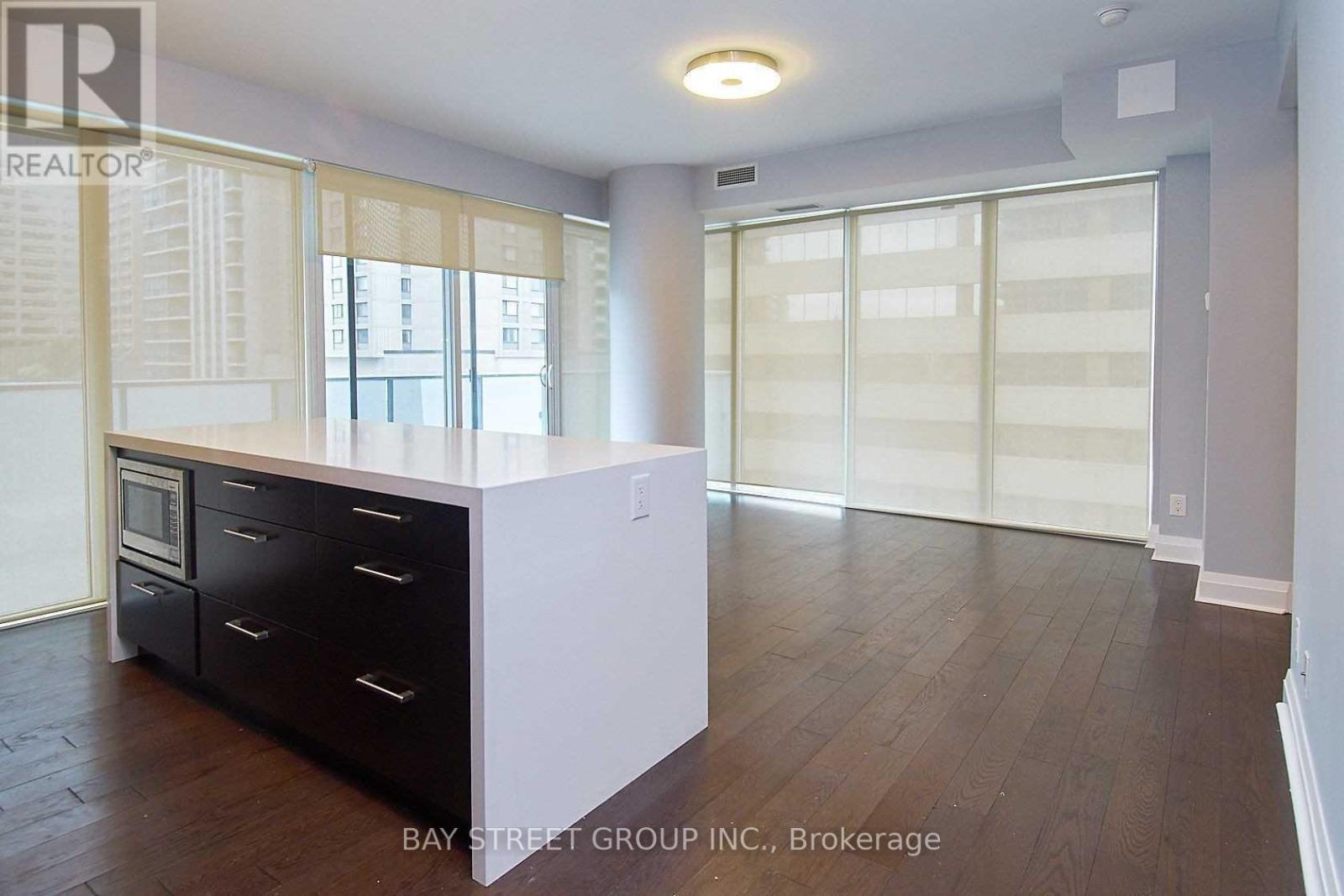 510 - 1080 Bay Street, Toronto, Ontario  M5S 0A5 - Photo 2 - C12918298