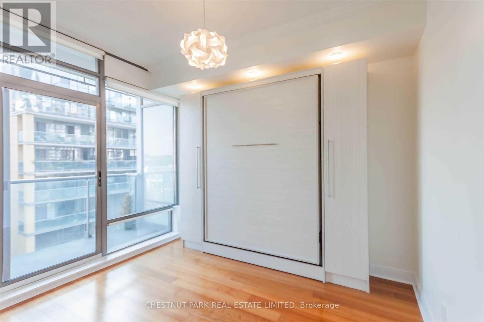 401 - 21 Scollard Street, Toronto, Ontario  M5R 1G1 - Photo 14 - C12918378