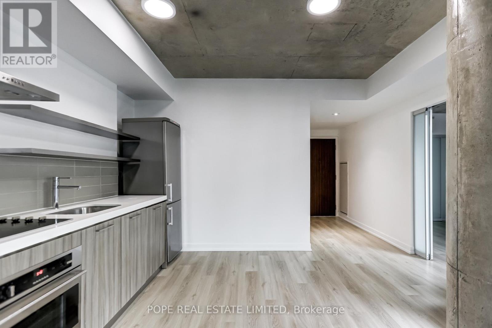 726 - 560 King Street W, Toronto, Ontario  M5V 1M3 - Photo 12 - C12918426