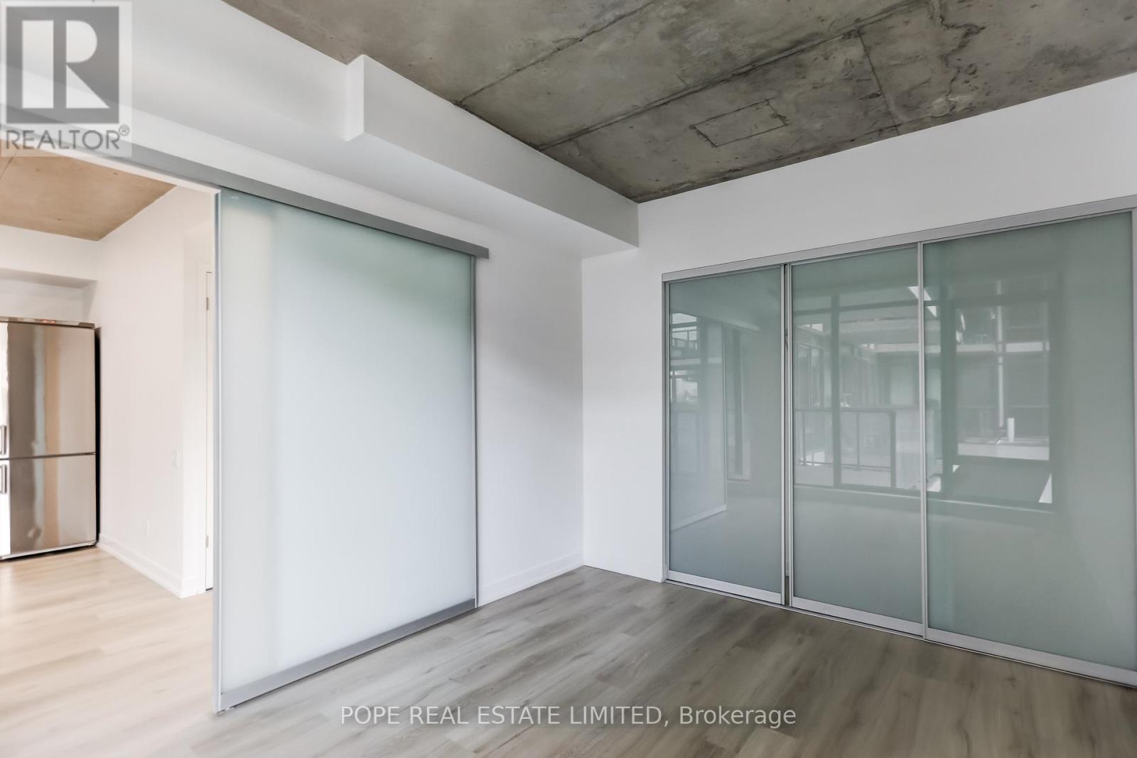 726 - 560 King Street W, Toronto, Ontario  M5V 1M3 - Photo 16 - C12918426