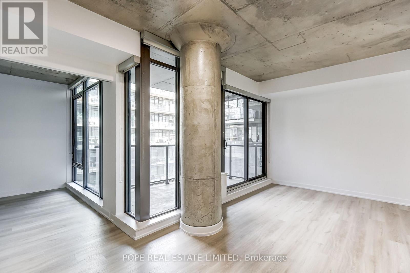 726 - 560 King Street W, Toronto, Ontario  M5V 1M3 - Photo 8 - C12918426