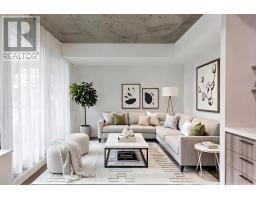 726 - 560 KING STREET W, Toronto, Ontario