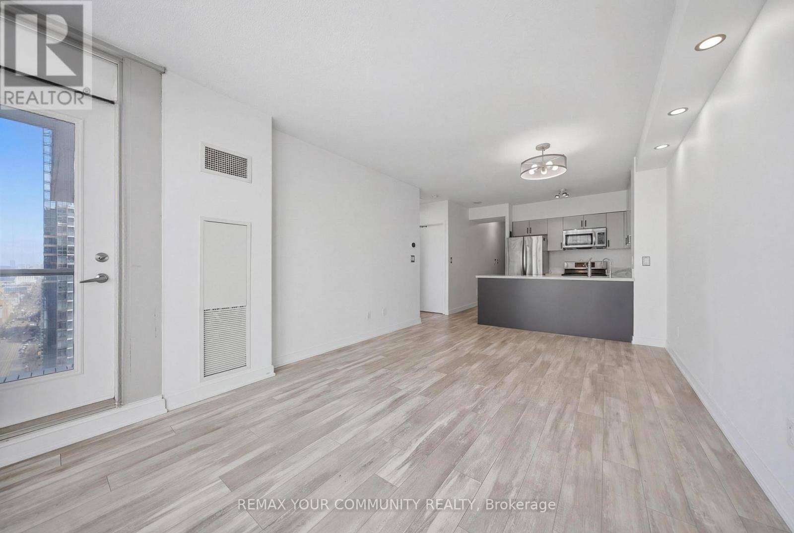 4502 - 35 Mariner Terrace, Toronto, Ontario  M5V 3V9 - Photo 19 - C12918446