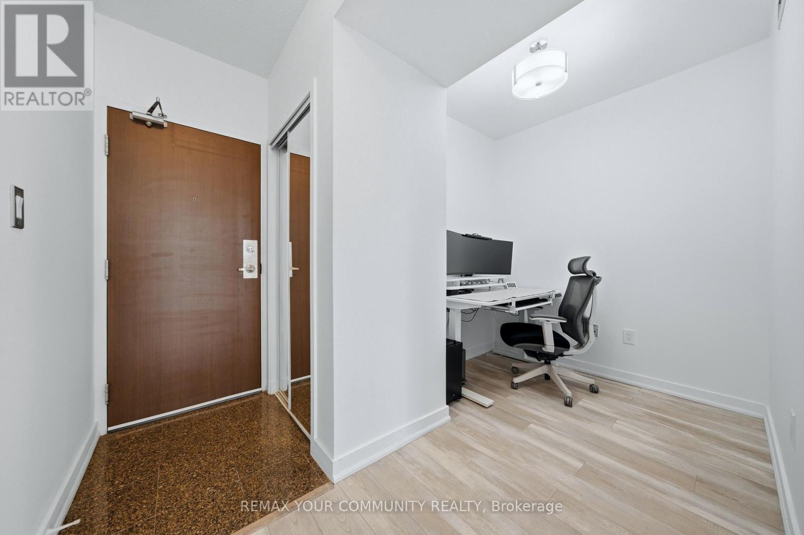 4502 - 35 Mariner Terrace, Toronto, Ontario  M5V 3V9 - Photo 3 - C12918446
