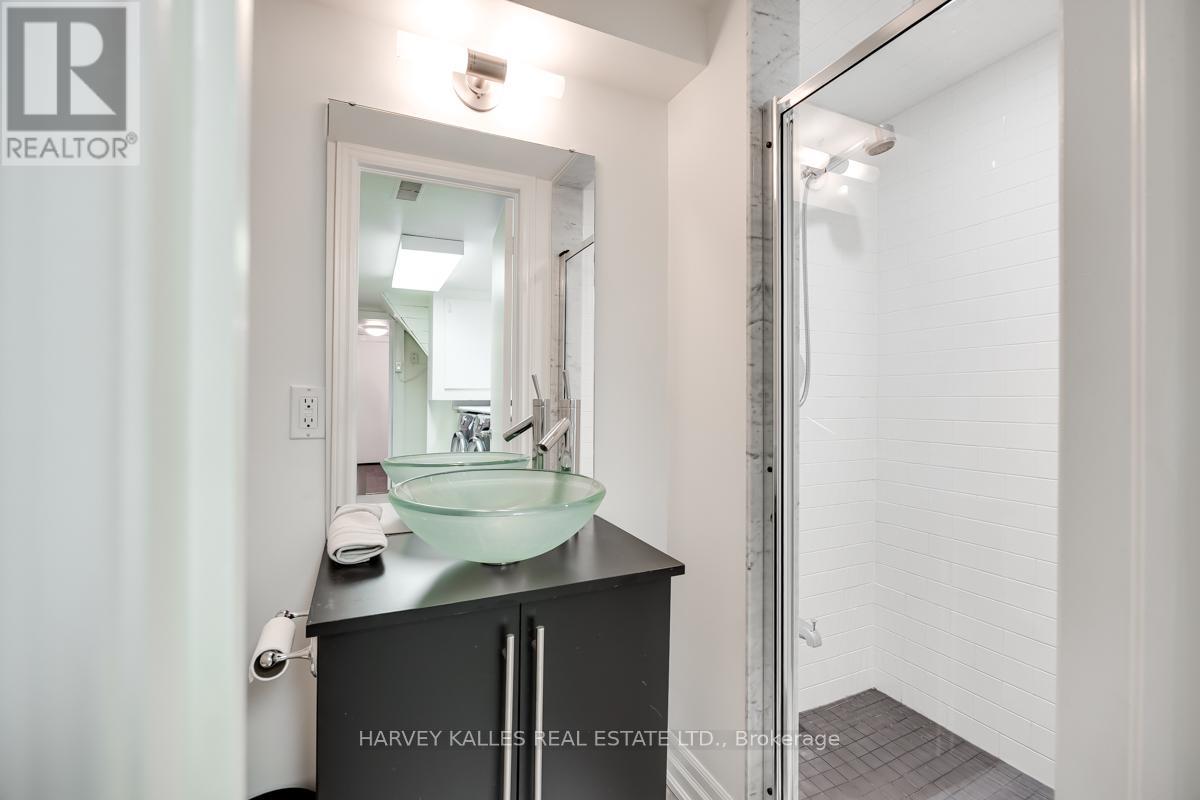 85 Kimbark Boulevard, Toronto, Ontario  M5N 2X9 - Photo 32 - C12918472