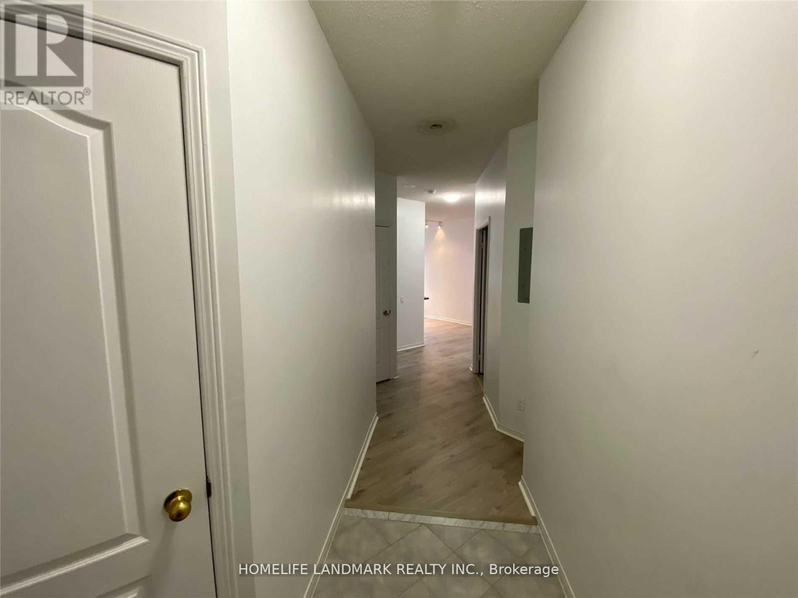 407 - 555 Yonge Street, Toronto, Ontario  M4Y 3A6 - Photo 6 - C12918476