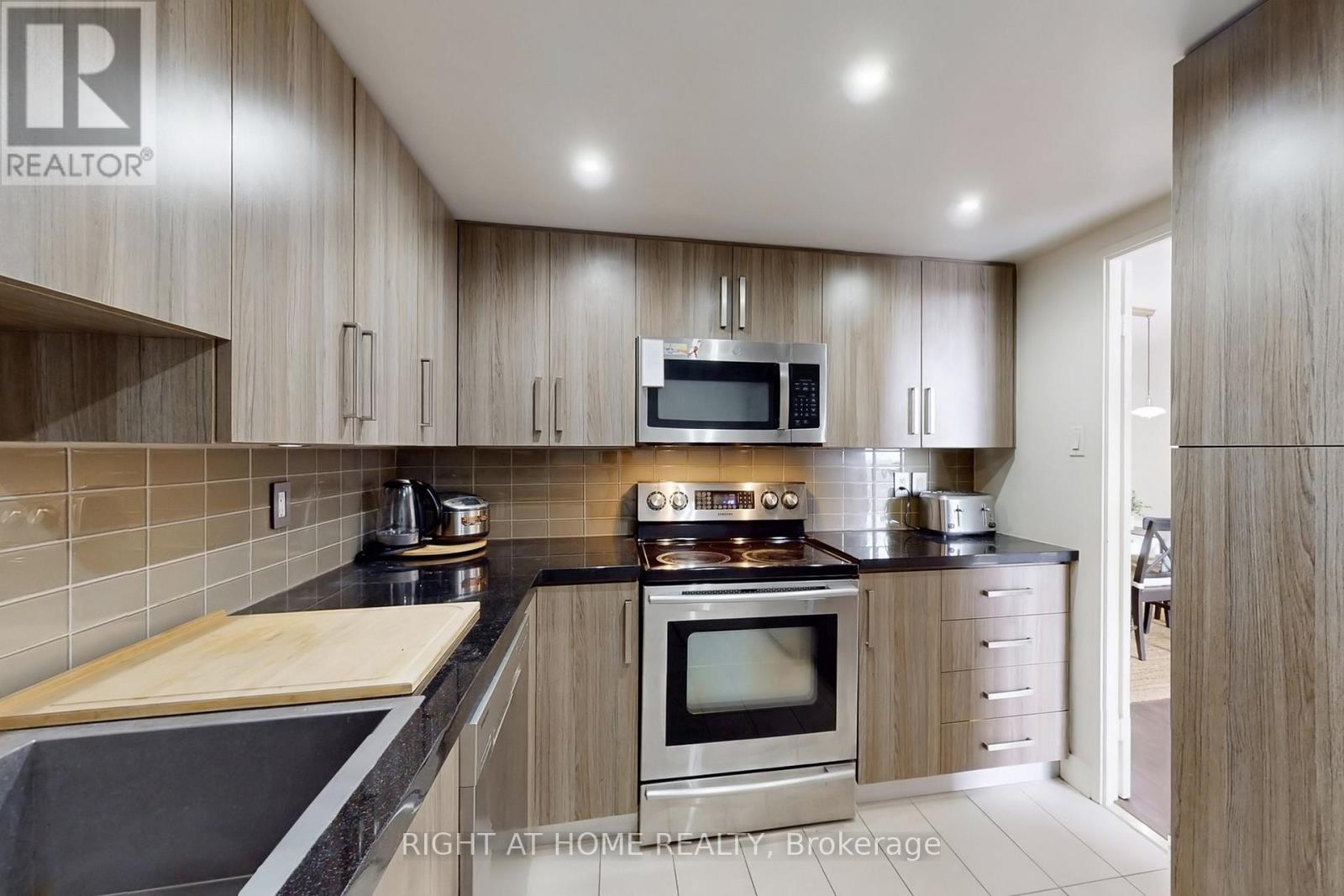 1404 - 5460 Yonge Street, Toronto (Willowdale West), Ontario  M2N 6K7 - Photo 23 - C12918496