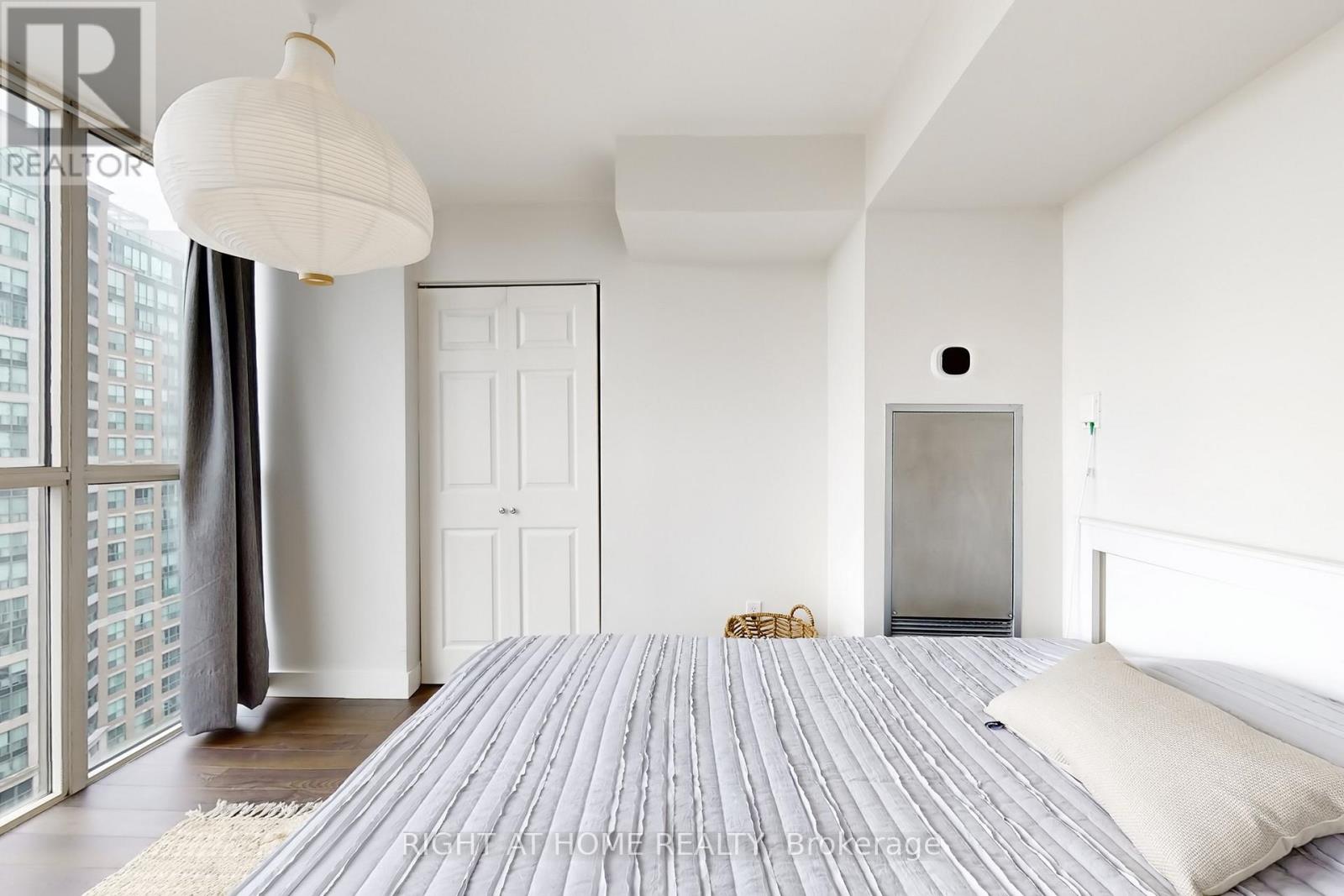 1404 - 5460 Yonge Street, Toronto (Willowdale West), Ontario  M2N 6K7 - Photo 35 - C12918496