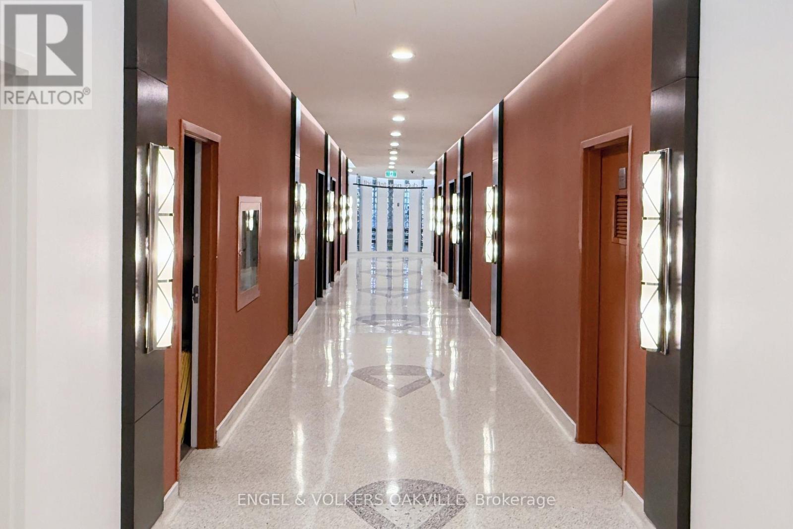 1811 - 25 The Esplanade, Toronto, Ontario  M5E 1W5 - Photo 24 - C12918498