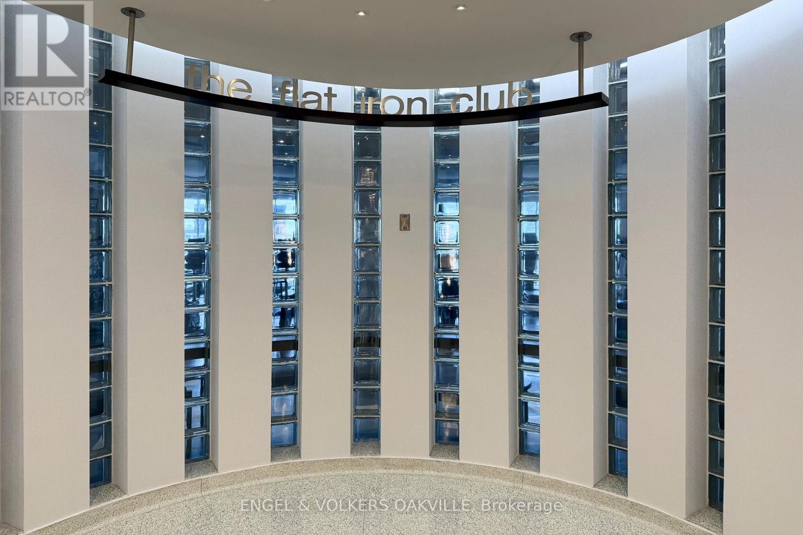 1811 - 25 The Esplanade, Toronto, Ontario  M5E 1W5 - Photo 29 - C12918498