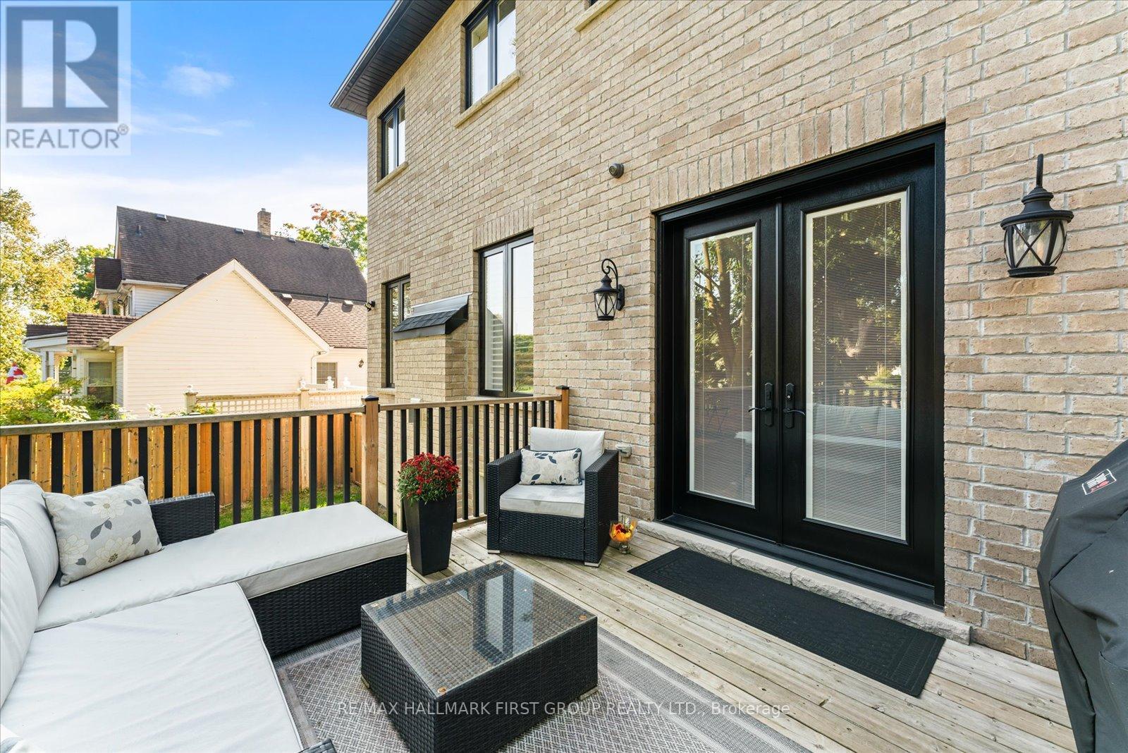 93 Colston Avenue, Whitby, Ontario  L1M 1C1 - Photo 37 - E12918236