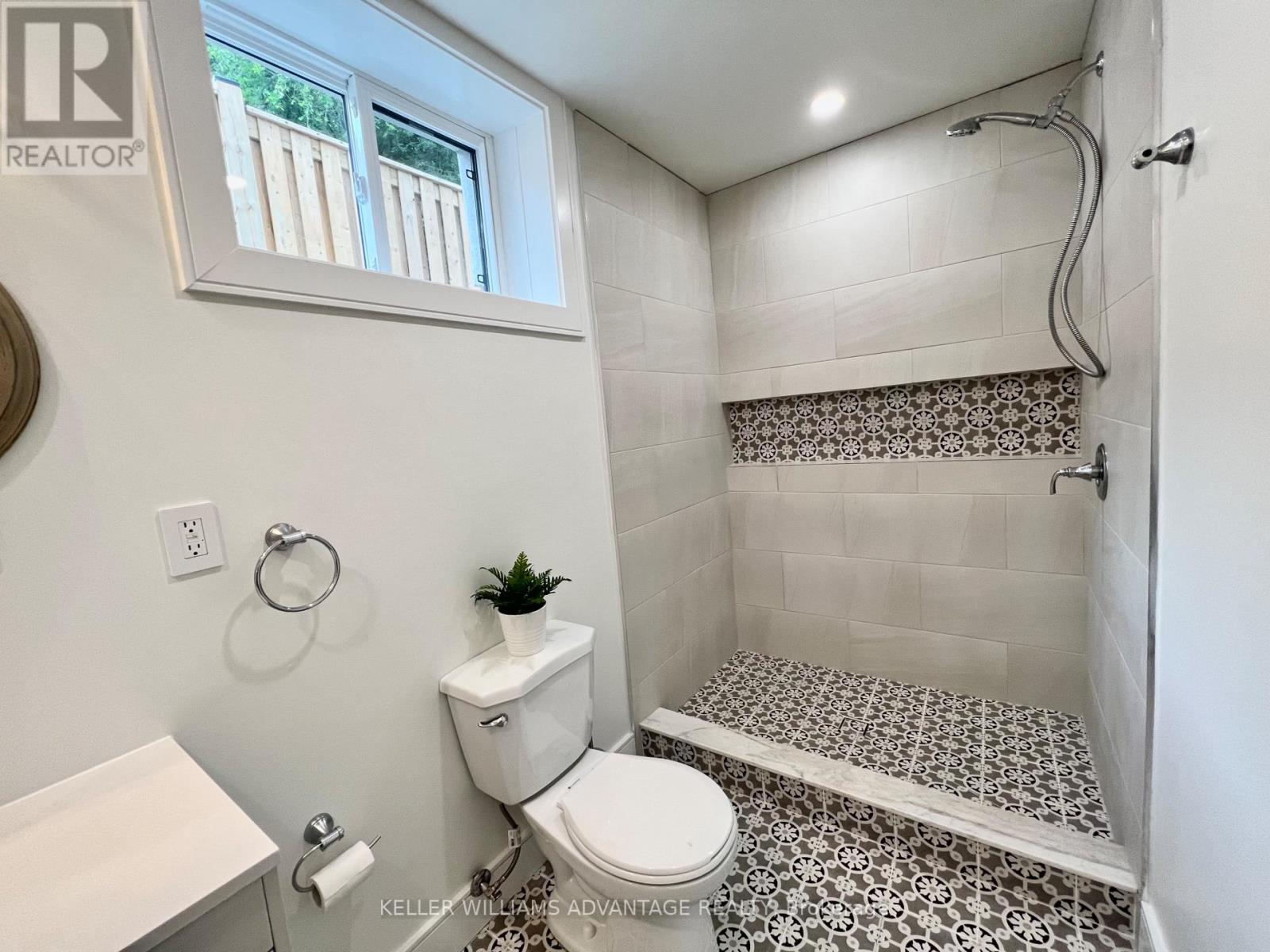 Lower - 6 Phenix Drive, Toronto, Ontario  M1N 3H8 - Photo 32 - E12916852