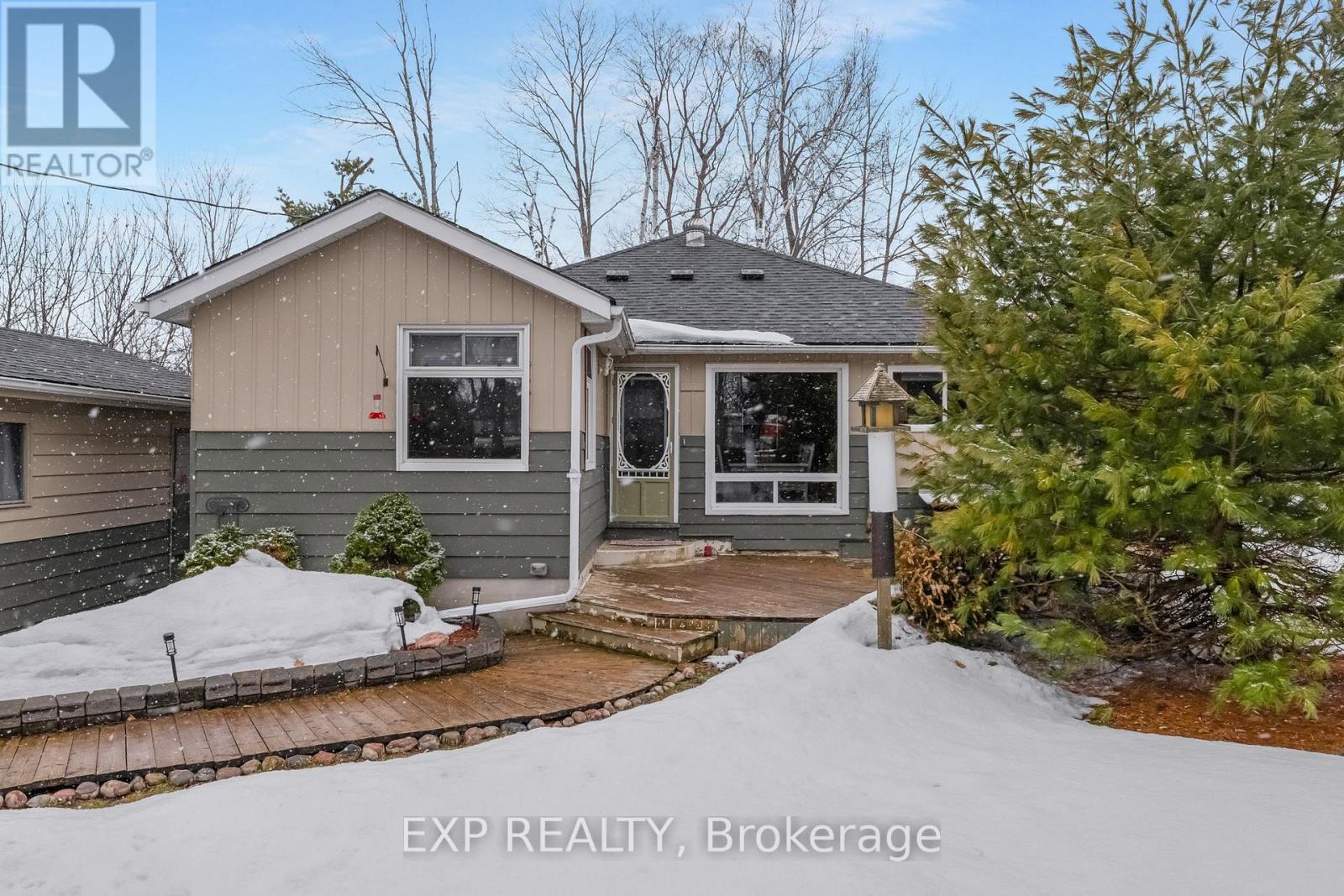 3909 Richview Road, Innisfil, Ontario L9S 2L7 - Photo 2 - N12918180