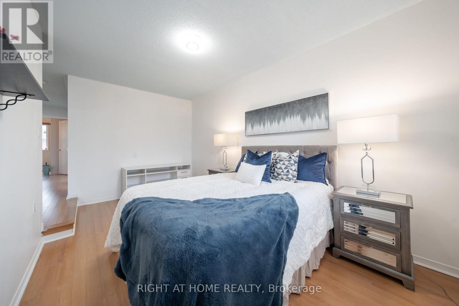 21 - 370 Riddell Court, Newmarket, Ontario  L3Y 8M8 - Photo 24 - N12918240