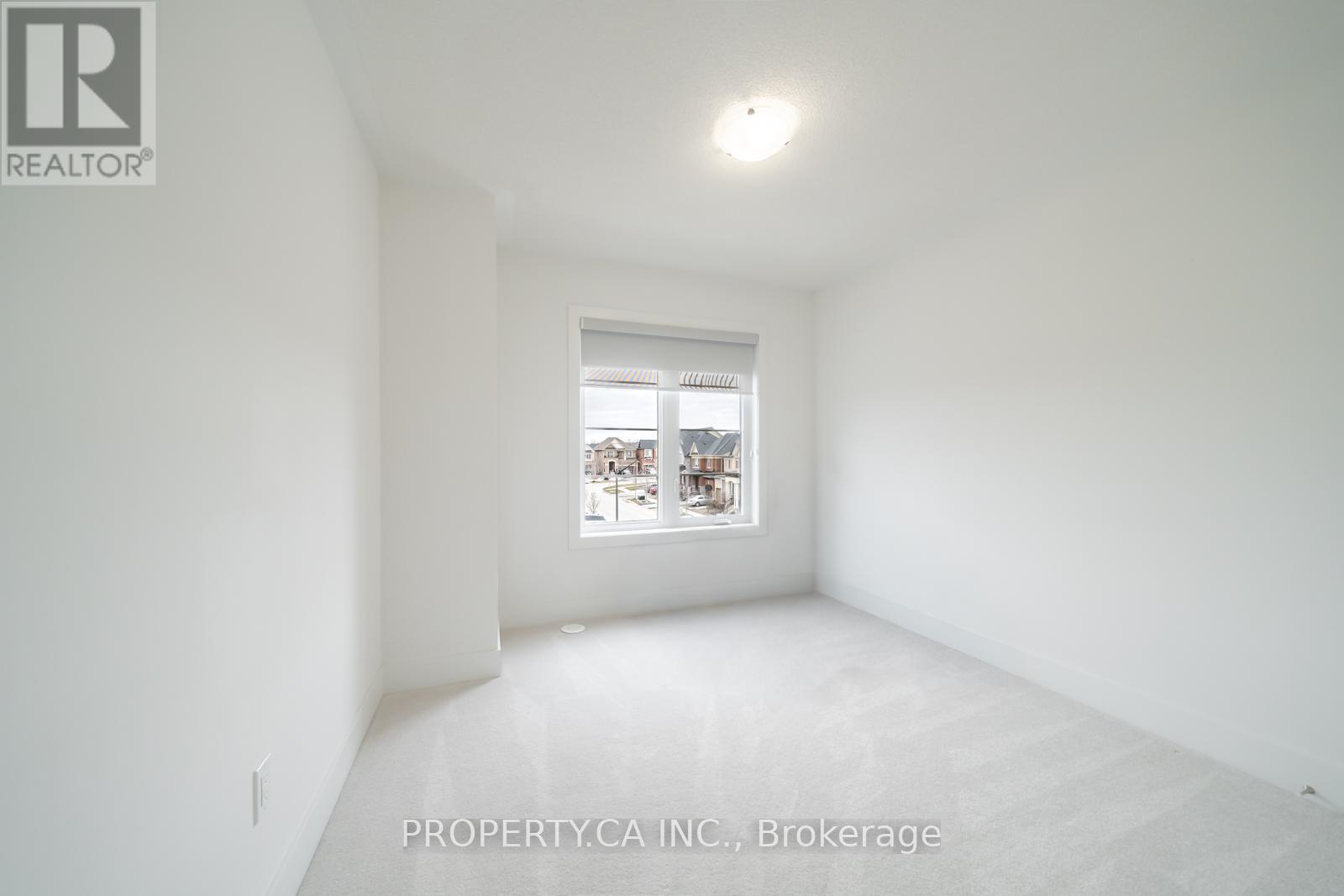 21 Gillivary Drive, Whitby, Ontario L1P 0C9 - Photo 21 - E12918286