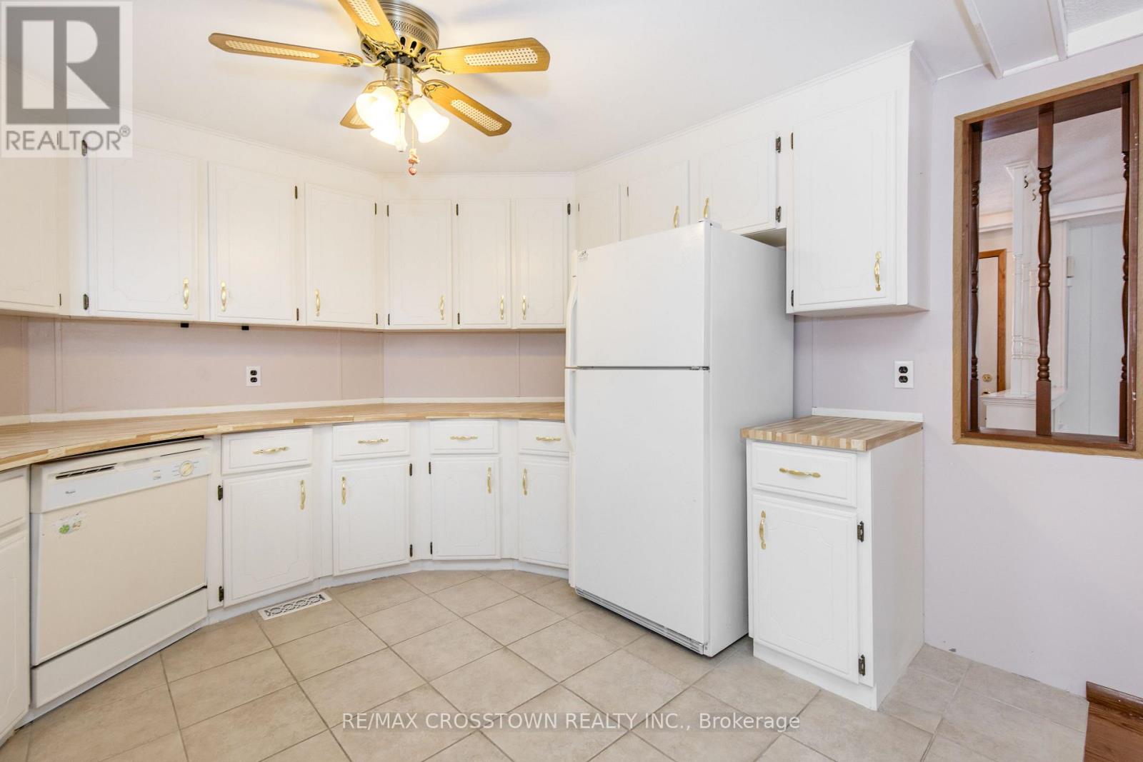 24 Linden Lane, Innisfil, Ontario  L9S 1N8 - Photo 9 - N12918252