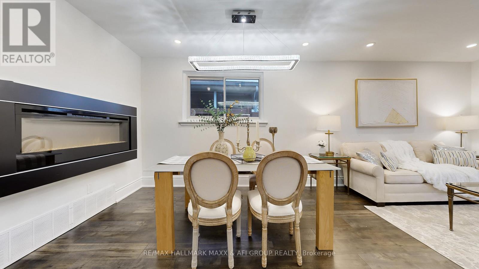 42 Devins Drive, Aurora, Ontario  L4G 2Z1 - Photo 12 - N12918258