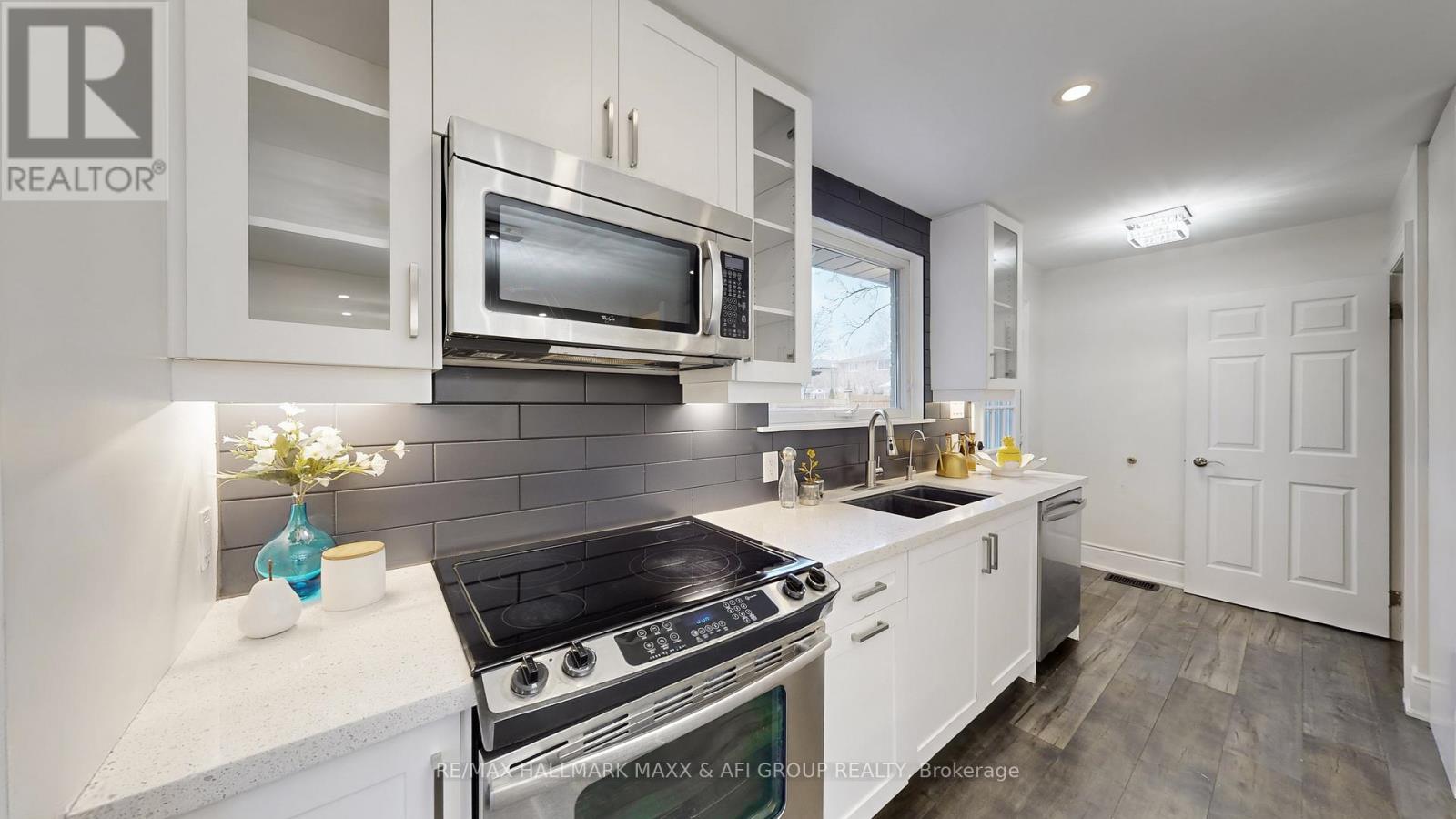 42 Devins Drive, Aurora, Ontario  L4G 2Z1 - Photo 22 - N12918258